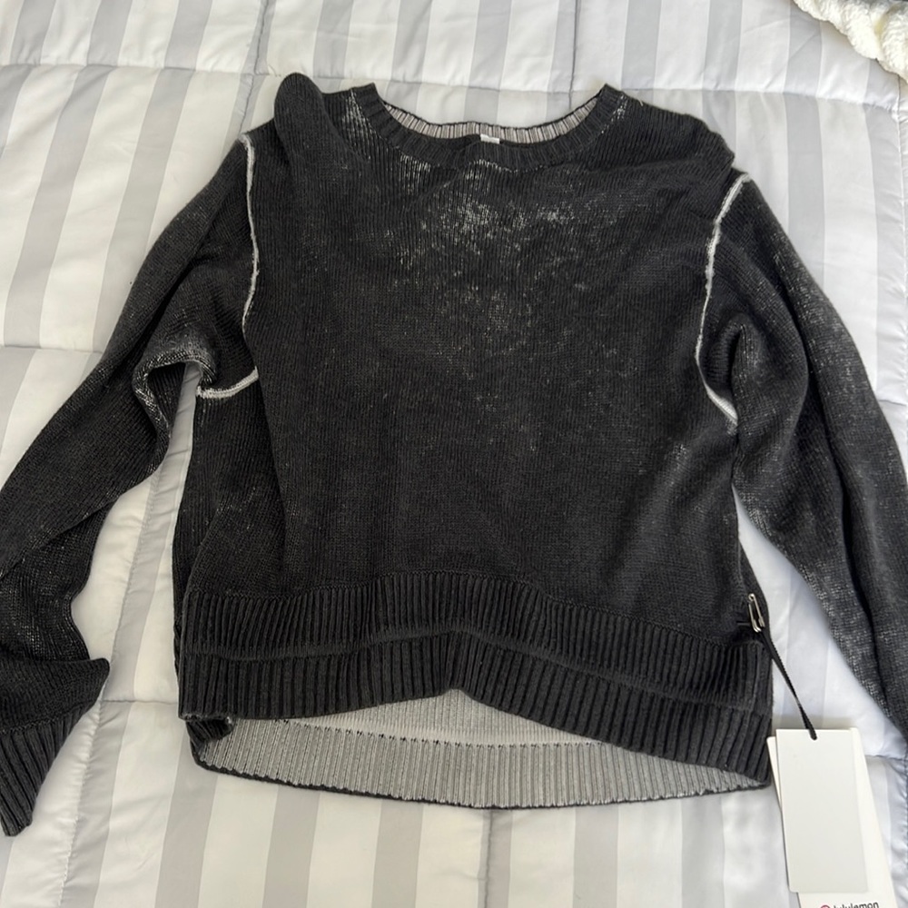 lululemon sweater